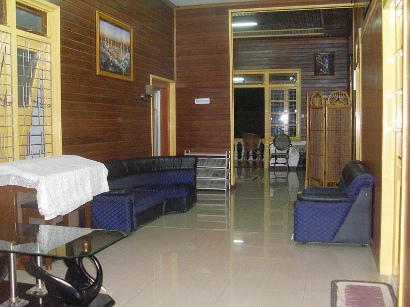 Wisma Mutiara Padang  Exterior foto