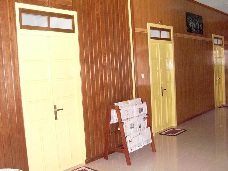 Wisma Mutiara Padang  Exterior foto